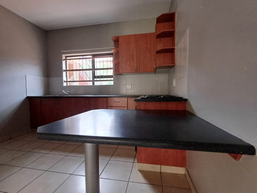 2 Bedroom Property for Sale in Flamwood North West